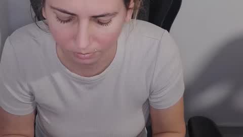 Snapshot of quickgirl_38 chatting on 02-28-26, 05:58 quickgirl_38 online show from 02-28-26, 05:58