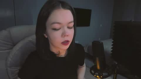 quietluxury online show from 03-01-26, 01:35