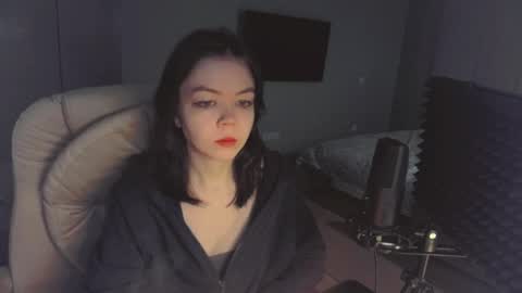 quietluxury online show from 04-07-26, 12:27