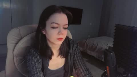 quietluxury online show from 04-19-26, 12:04