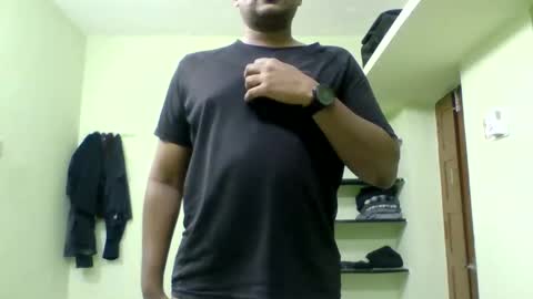 Snapshot of quietlyyours chatting on 02-16-26, 04:03 quietlyyours online show from 02-16-26, 04:03