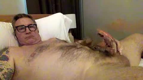 Snapshot of quietmature chatting on 04-08-26, 12:43 quietmature online show from 04-08-26, 12:43