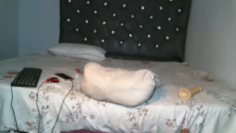 Sheero online show from 11-21-25, 09:46