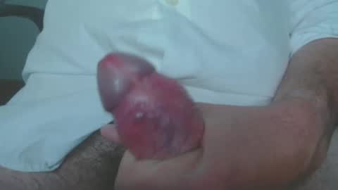 Snapshot of quovadis2000 chatting on 10-13-25, 04:40 quovadis2000 online show from 10-13-25, 04:40