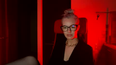 qusi28 online show from 02-20-25, 10:48