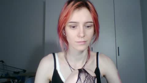 Snapshot of quyenpollio chatting on 06-28-26, 03:07 Lana Pollio online show from 06-28-26, 03:07