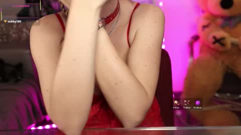 Nova Hollis online show from 03-26-26, 05:13