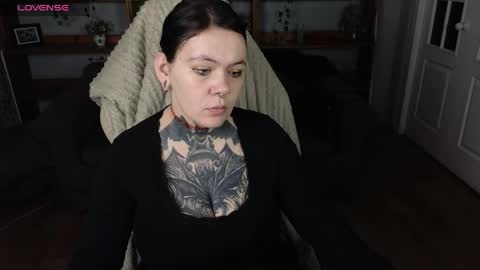 Snapshot of qwertyannie_lbo chatting on 04-27-26, 04:05 qwertyannie_lbo online show from 04-27-26, 04:05