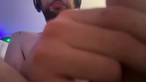 Snapshot of qwertyderpp chatting on 12-14-24, 09:40 qwerty online show from 12-14-24, 09:40