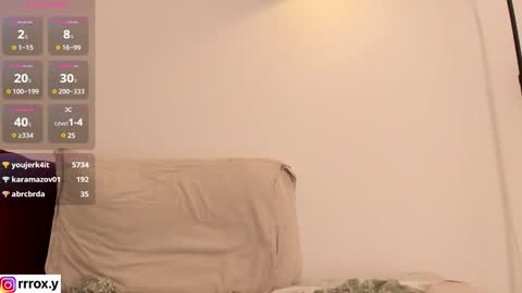 Snapshot of r00xvel chatting on 02-03-25, 09:08 r00xvel online show from 02-03-25, 09:08