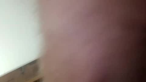 Snapshot of r04233054 chatting on 12-15-25, 05:34 r04233054 online show from 12-15-25, 05:34