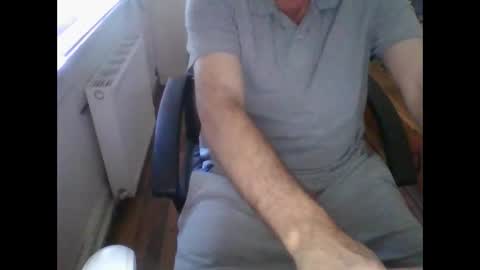 Snapshot of r30csm13 chatting on 09-28-25, 03:39 r30csm13 online show from 09-28-25, 03:39