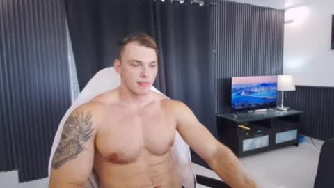 Snapshot of r9dima1998 chatting on 06-14-26, 04:53 Dmitry online show from 06-14-26, 04:53