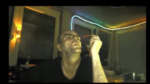 Snapshot of r_2d2_ chatting on 10-06-25, 09:34 dj mike online show from 10-06-25, 09:34