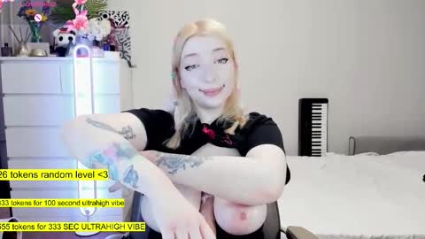 - online show from 02-21-26, 02:01