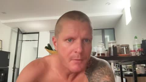 rabbit_eyes69 online show from 07-17-26, 02:29
