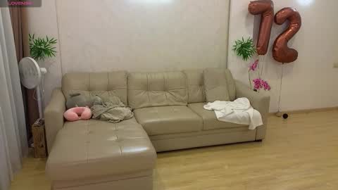 Jess  John online show from 02-27-26, 12:43