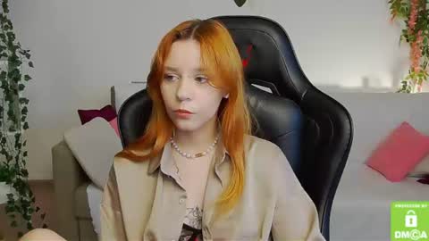 rachel__lips online show from 06-24-26, 08:02