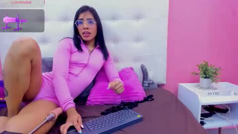 Rachel Donnelly online show from 09-09-25, 04:45