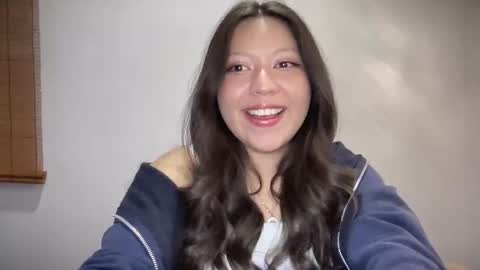 rachel james   online show from 10-30-25, 05:42