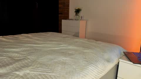 Sherryl online show from 04-07-26, 06:30