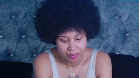 RachelAnn online show from 09-18-25, 02:13