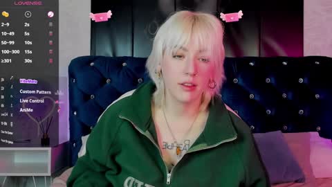 RachelCart online show from 01-27-25, 03:47