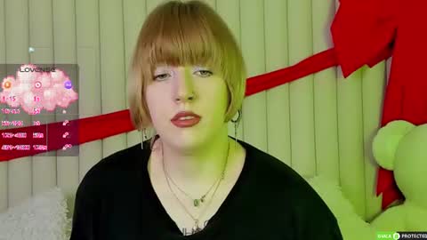Snapshot of rachelcart chatting on 06-16-26, 03:20 RachelCart online show from 06-16-26, 03:20