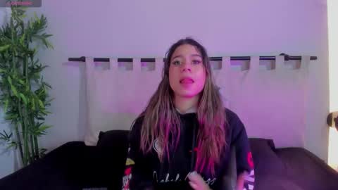 Rachell online show from 03-12-26, 04:18