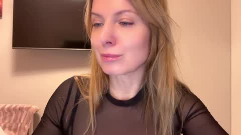 Rachel online show from 02-14-25, 04:31