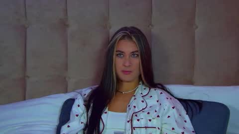 RachellSimpson online show from 09-09-25, 07:02