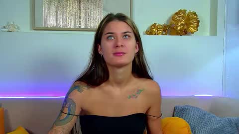 RachellSimpson online show from 10-19-25, 06:19