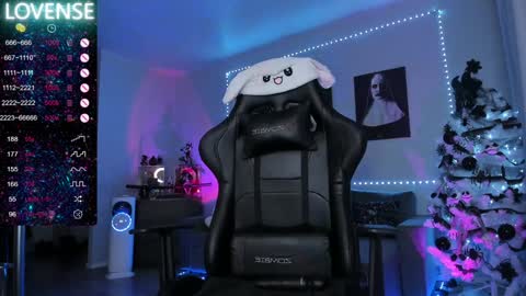  Miko Pleasee help me get 100 likes online show from 12-14-24, 01:38