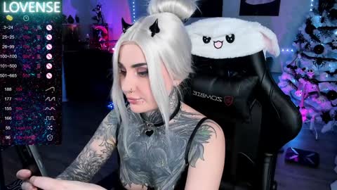  Miko Pleasee help me get 100 likes online show from 01-17-25, 05:19