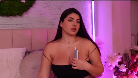 RachelSwaan online show from 10-24-25, 08:55