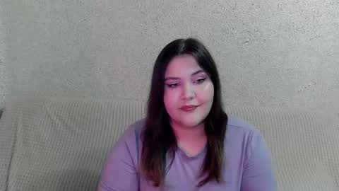 Snapshot of rachelwild chatting on 10-16-25, 02:45 RachelWild online show from 10-16-25, 02:45
