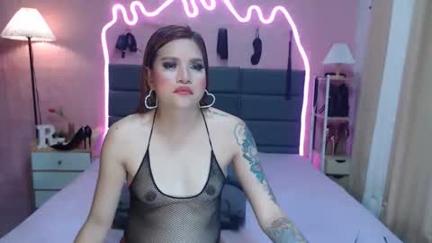 Snapshot of rachelxz chatting on 04-04-26, 12:35 Rachel online show from 04-04-26, 12:35