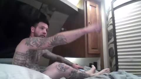 Snapshot of rachyyymarie93 chatting on 10-19-25, 06:36 Rachyyyy online show from 10-19-25, 06:36