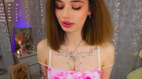 Snapshot of radaberesford chatting on 12-13-25, 07:53 Rada o online show from 12-13-25, 07:53