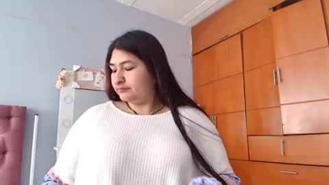 radiantgoddes online show from 01-08-25, 01:41