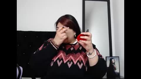 radiantgoddes online show from 12-22-25, 01:52