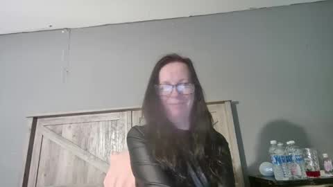 Snapshot of radiantpeachgoddess chatting on 02-17-25, 04:48 Radiant Peach Goddess online show from 02-17-25, 04:48