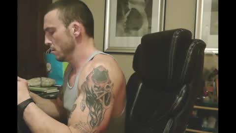 Snapshot of rado970 chatting on 12-31-24, 06:27 Lauren online show from 12-31-24, 06:27