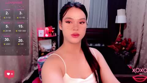 Snapshot of raeganclinton chatting on 10-02-25, 02:07 raeganclinton online show from 10-02-25, 02:07