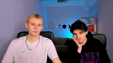 rafael online show from 12-22-25, 01:08