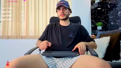 R A F A E L online show from 11-29-25, 08:56