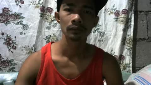 Snapshot of raffyhardcock4u chatting on 08-01-26, 10:14 Raffyhardcock4u online show from 08-01-26, 10:14