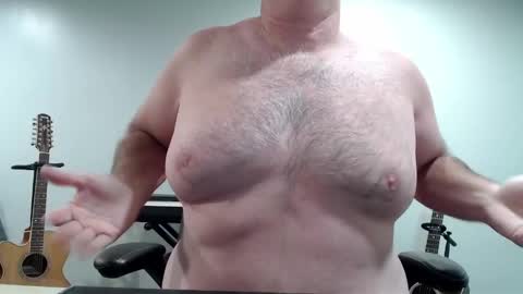 Ray online show from 03-03-25, 12:37