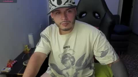 ragnar_lothbrok77 online show from 04-09-26, 06:19