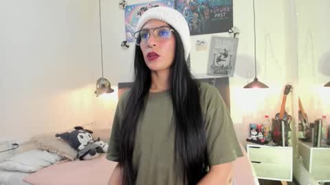 Raia online show from 03-18-26, 02:58